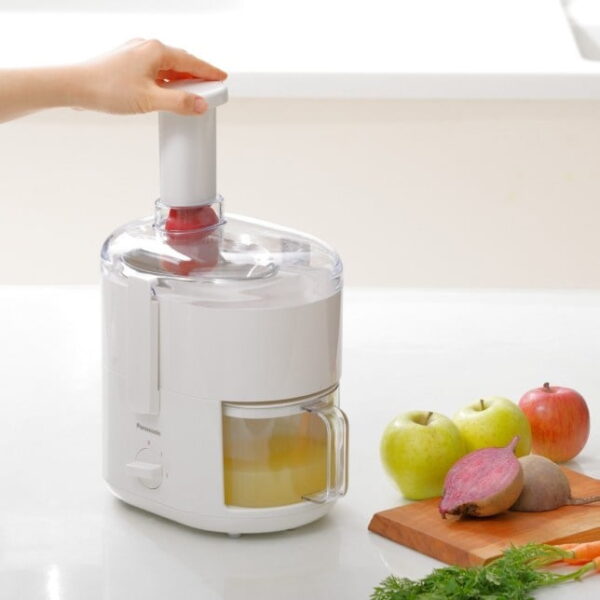 Panasonic Compact Juicer MJ-CS100